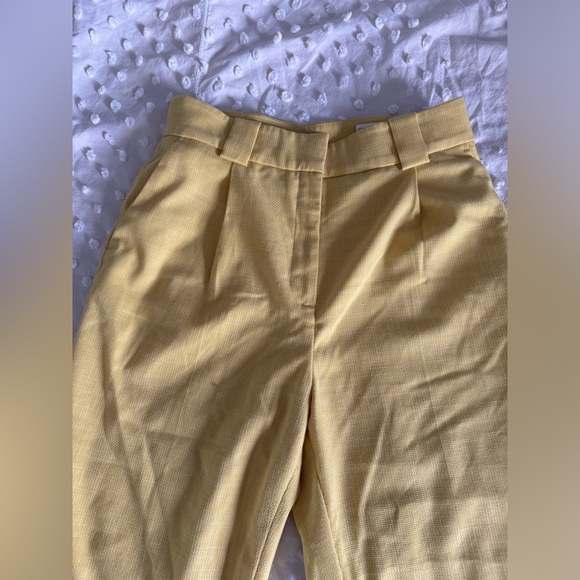 H & M yellow  pants women size 6 size 38 - Picture 2 of 6